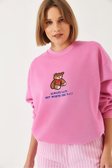Broderad tryckt sweatshirt med rund hals - Image 3