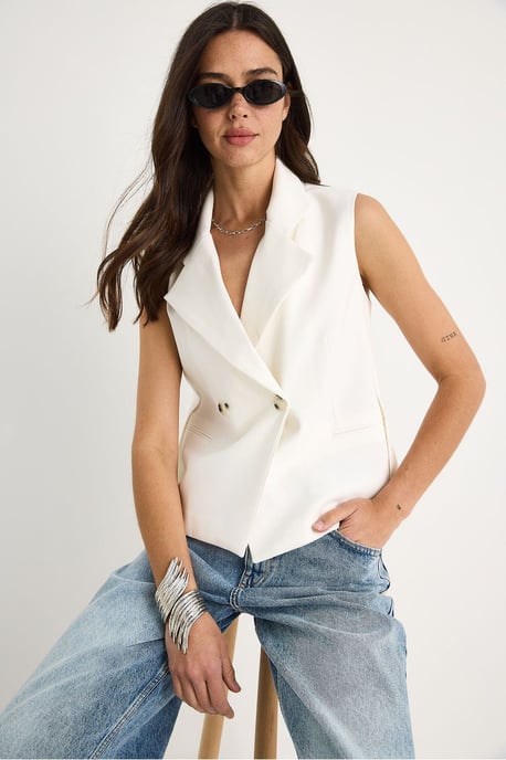 Fitted Shawl Collar Waistcoat with Button Closure - Image 2