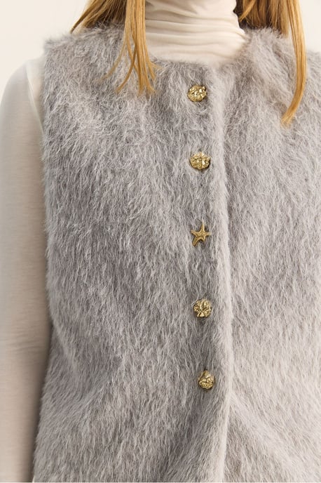 Plush väst med knäppning - Image 6