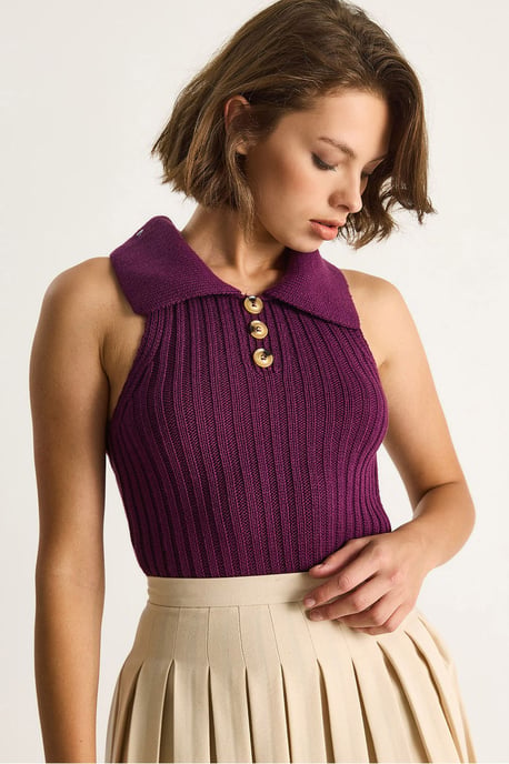 Knit Blouse with Button Closure - Image 1