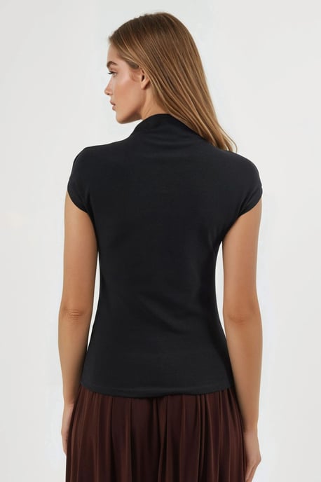 Figurpassad Blus med Mock-Neck och Kappärmar - Image 3