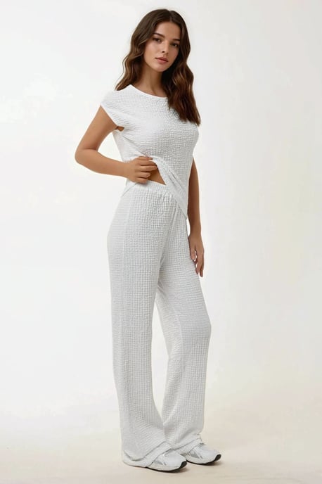 Textured Crew Neck Short Sleeve Top - Image 2