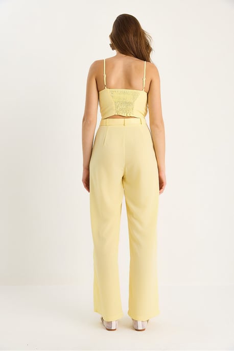 V-hals Blouse en Wijde Pantalon Set - Image 6