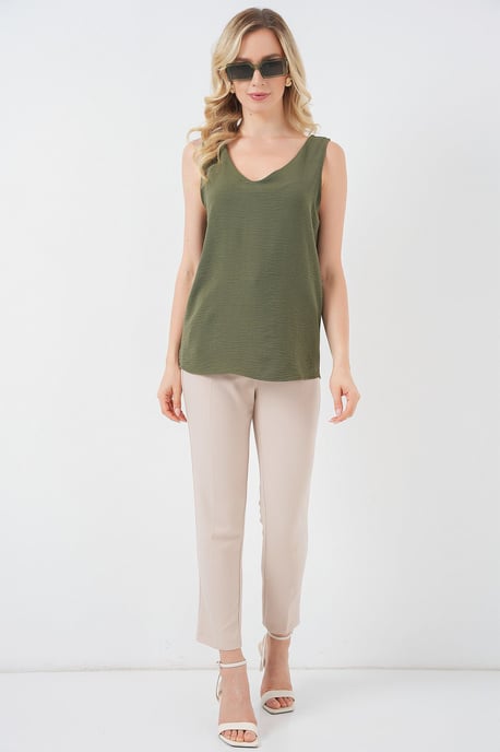 Textured V-Neck Sleeveless Blouse - Image 3