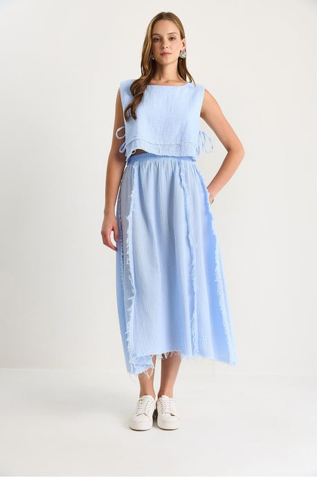 Textured Blouse & Skirt Muslin Fabric Two-Piece Set - Image 2