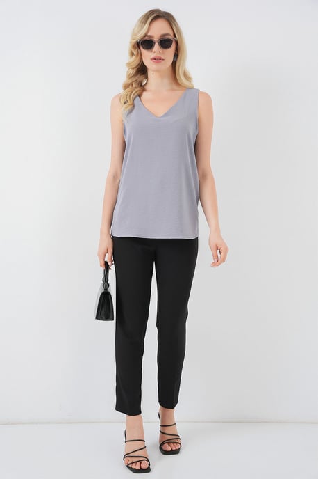 Textured V-Neck Sleeveless Blouse - Image 2