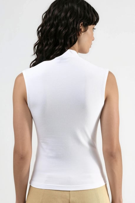 V-neck Sleeveless Drape Blouse - Image 3