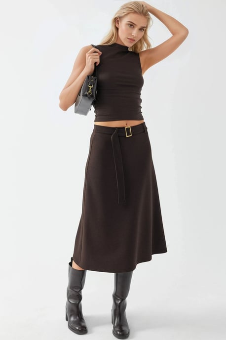 Slim Fit Crew Neck Knitted Blouse - Image 4