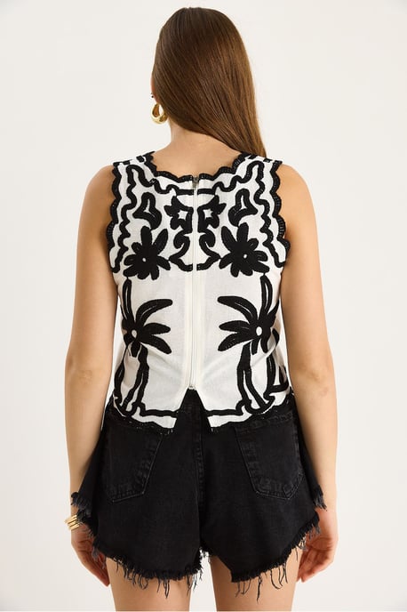 Abstract Geborduurde Blouse met Ronde Hals - Image 6