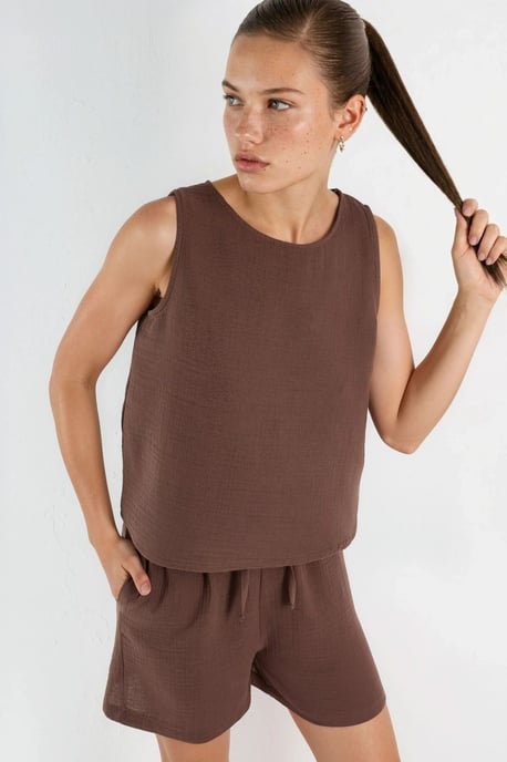 Mouwloze Muslin Blouse en Shorts Set - Image 5