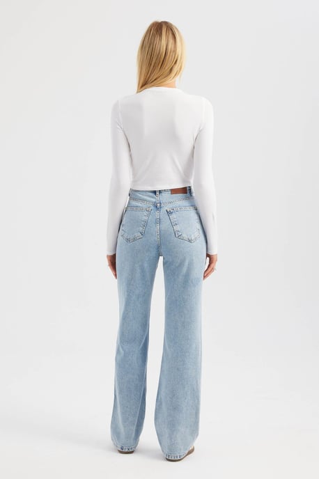 Scoop Neck Basic Top - Image 4