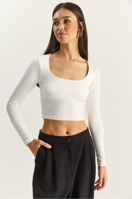 Basis Crop Top - Image 4