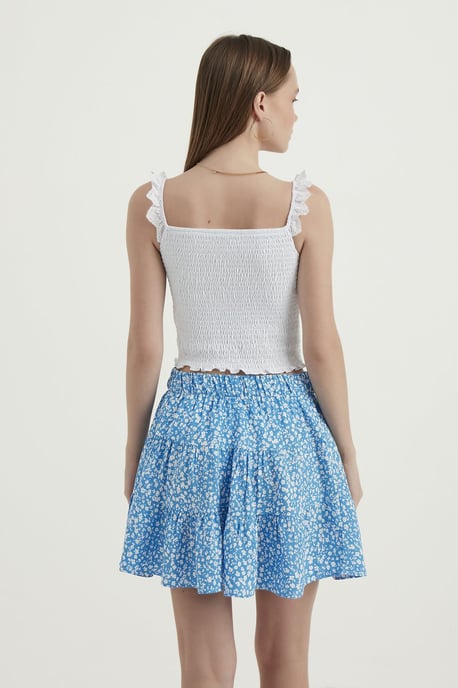V-hals Smocked Crop Top - Image 3