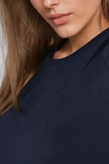 Elastisk kort topp med rund hals - Image 6