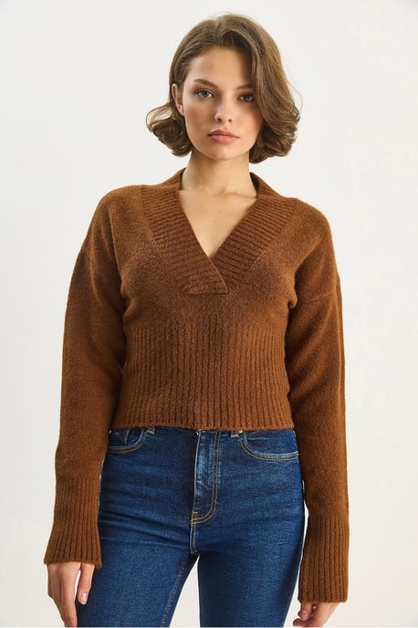 Ribbad V-ringad Slim Fit Korttröja - Image 3