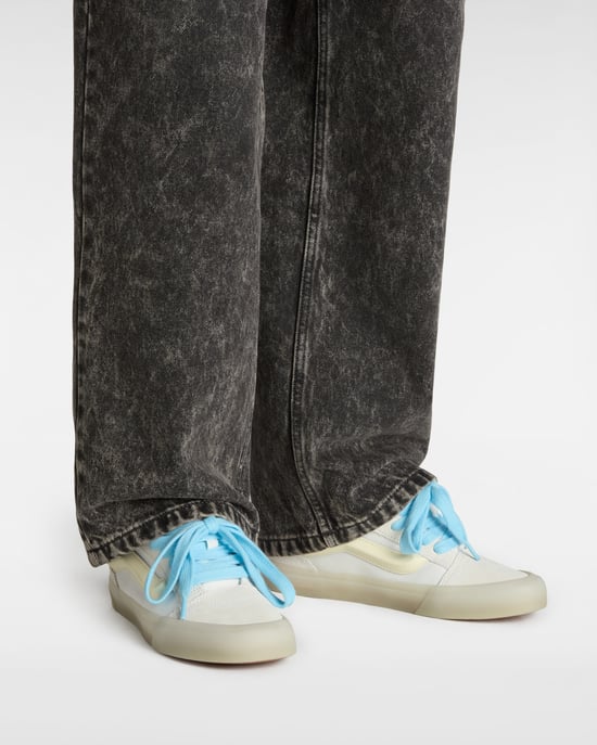 Knu Skool Sneakers - Image 5