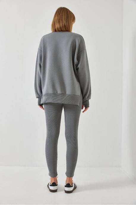 Textured Knit Capri Actieve Set met Ronde Hals - Image 3