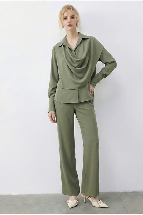 Sjaal Gedetailleerde Blouse en Hoge Taille Wijde Pantalon Tweedelige Set - Image 1