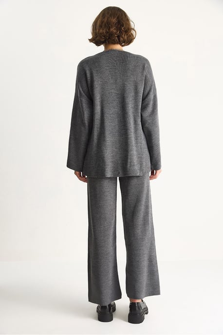 Dubbelknäppt blus med slips och byxor med vida ben set - Image 6