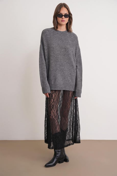 Oversized Knitwear Sweater - Image 2