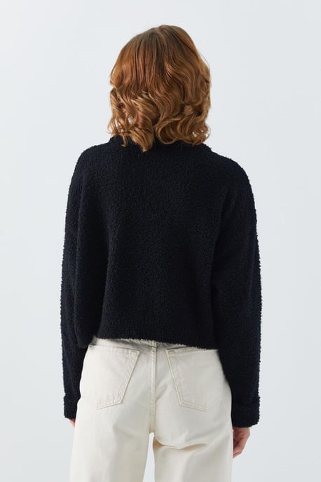 Plush Textured Crop Knit Sweater - Image 6