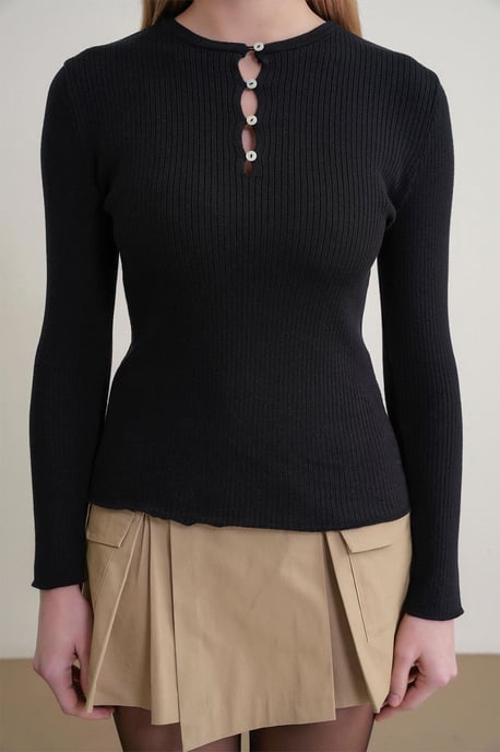 Knappdetaljerad Crew Neck Tröja - Image 4