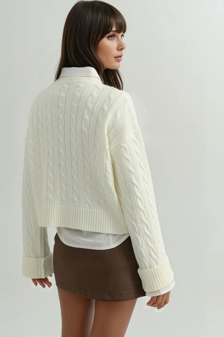 Hårflätsstickad Tröja med Broderi - Image 3