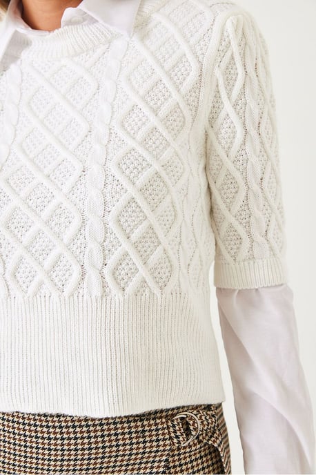 Textured Knitwear Crop Sweater with Shirt Collar - Image 4