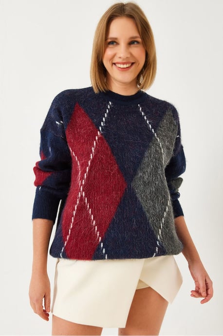 Oversized Diamond Printed Sweater - Image 1