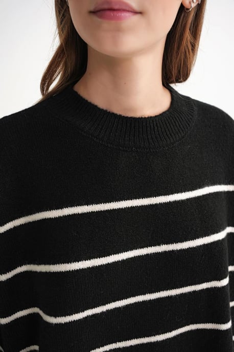 Randig Crew Neck Avslappnad Stickad Tröja - Image 6