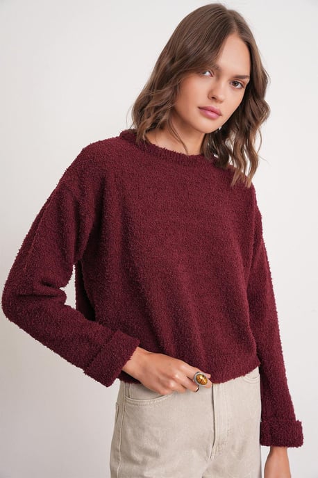 Plush Textured Crop Knit Sweater - Image 1