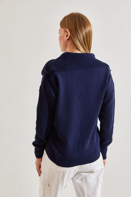 Zipper Collar Knit Sweater - Image 4