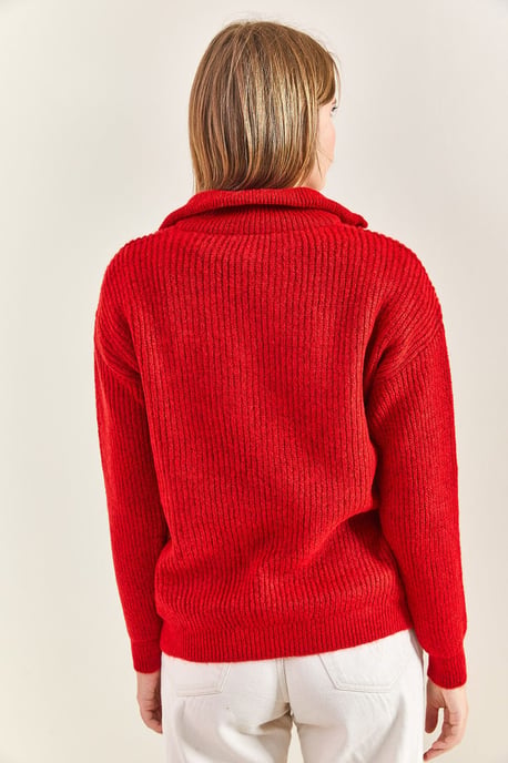 Oversized Textured Knit Sweater with Zipper Collar - Image 3