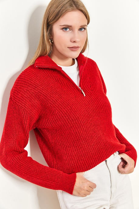 Oversized Textured Knit Sweater with Zipper Collar - Image 4