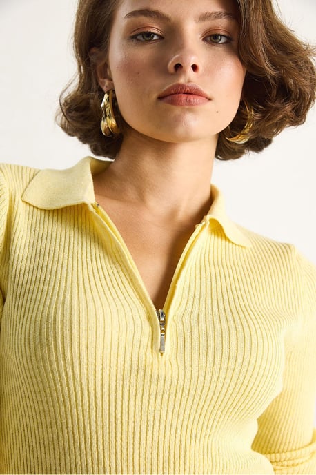 Sweater with Zipper Collar - Image 5