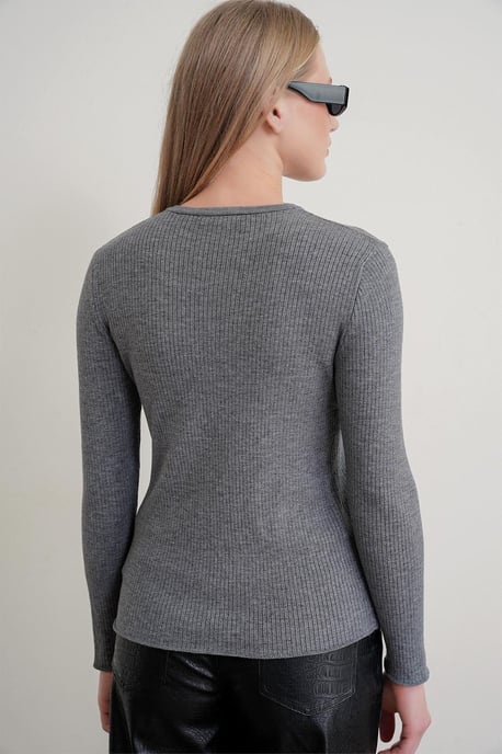 Knapprik Crew Neck Tröja - Image 5