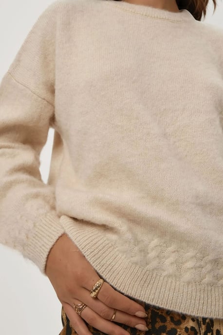 Braiding Detailed Textured Crew Neck Sweater - Image 6