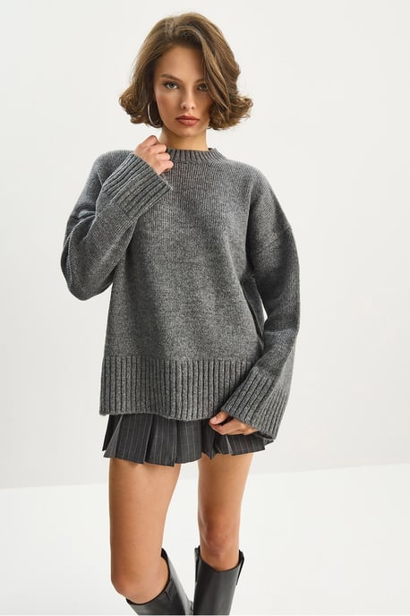 Texturerad oversized stickad tröja med rund hals - Image 3