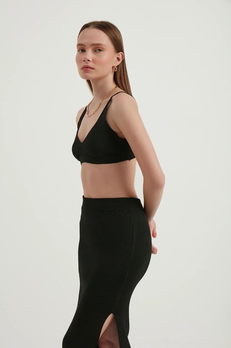 2 Pieces: V Neck Bodycon Crop Top & High Waist Maxi with a Side Slit - Image 3