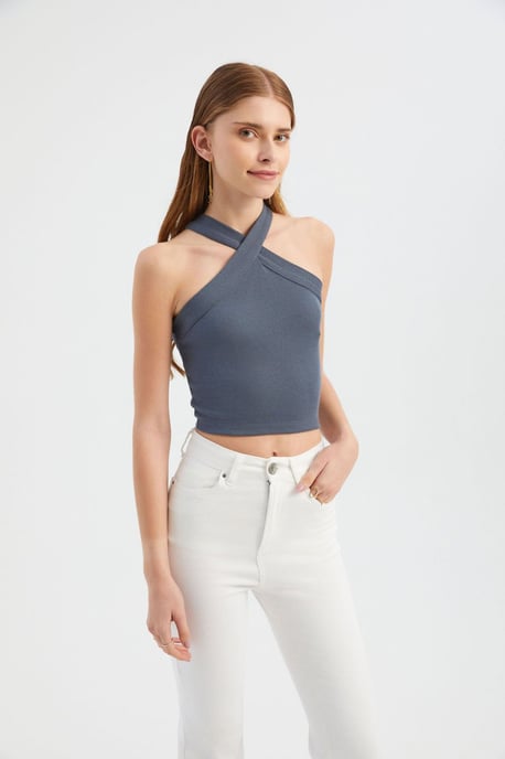 Halter Neck Cross Front Crop top - Image 3