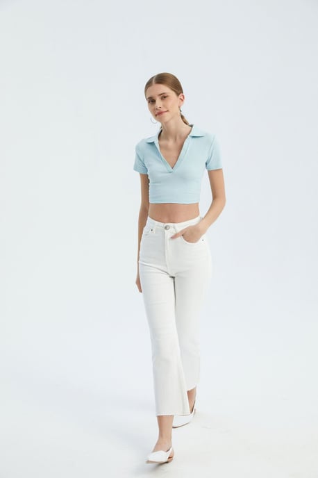 V-ringad polo crop top - Image 2