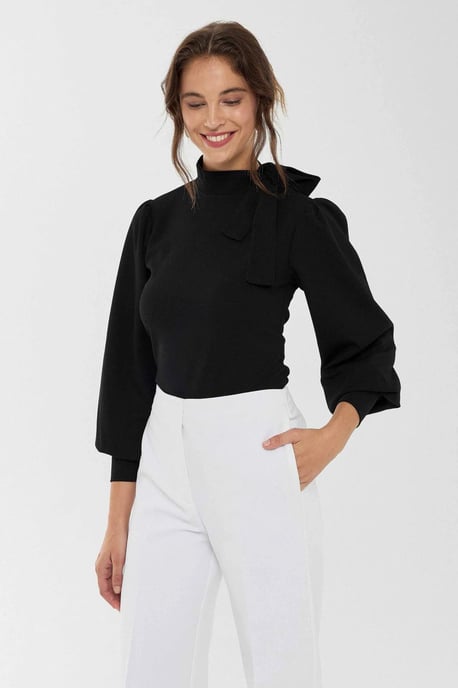 Blus med rosettdetalj - Image 2