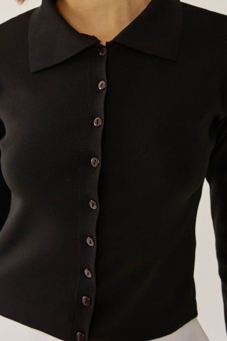 Slim Fit Stickad Topp med Knappdetalj - Image 3