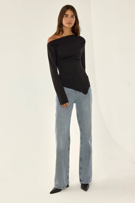 Asymmetrisk Ribbad Topp med Slits - Image 2
