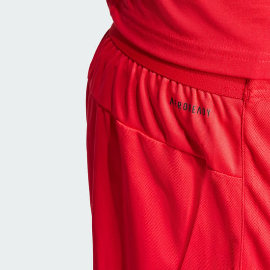 Train Essentials Logo Training Shorts - Image 5