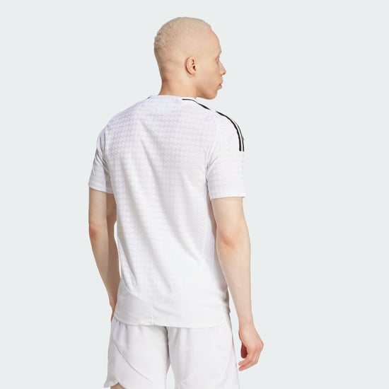 Real Madrid 24/25 Home Authentic Jersey - Image 2