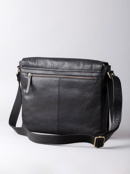Keswick Large Leather Messenger Bag in Black - Image 3