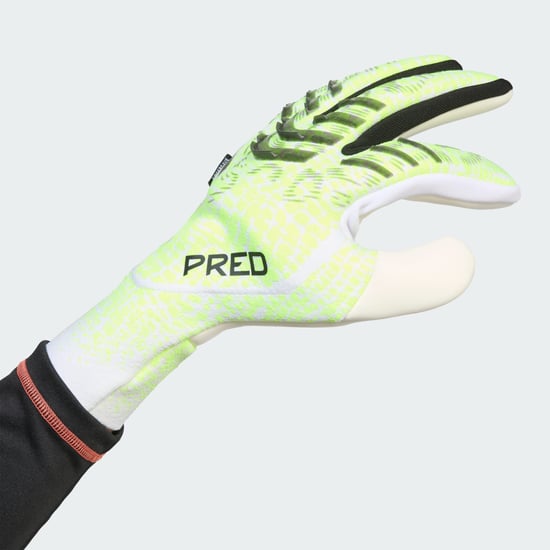 Predator Pro Fingersave Goalkeeper Gloves - Image 1