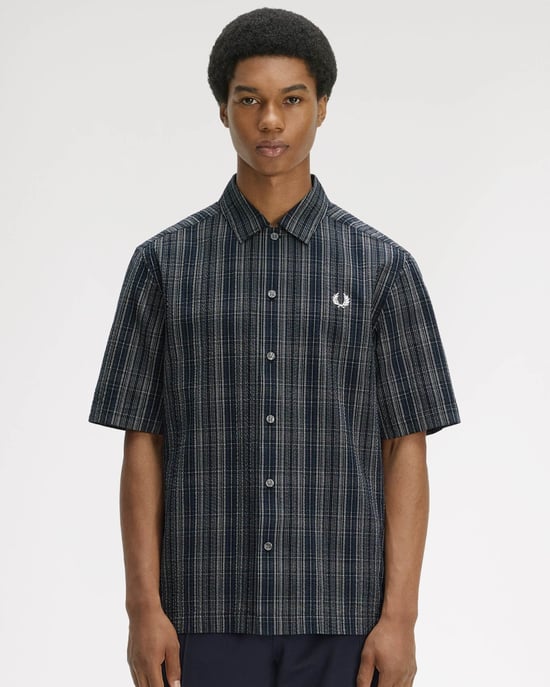 Shirt in Dark Grey - Image 1