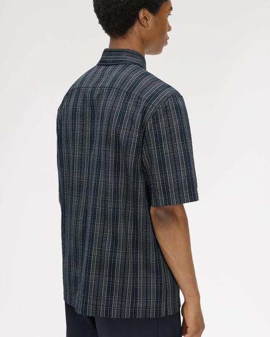 Shirt in Dark Grey - Image 3